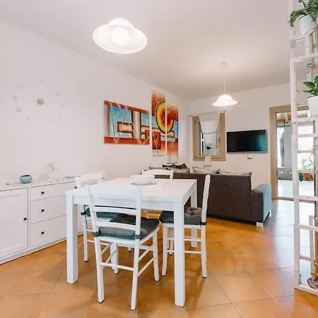 Casa Avio A 400mt Dal Mare Vacanze A Chia Sardegna Holiday home