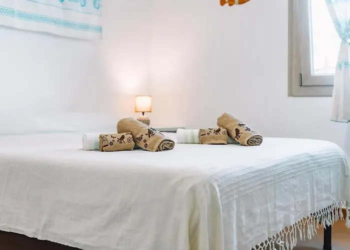 Casa Avio A 400mt Dal Mare Vacanze A Chia Sardegna 度假居 *